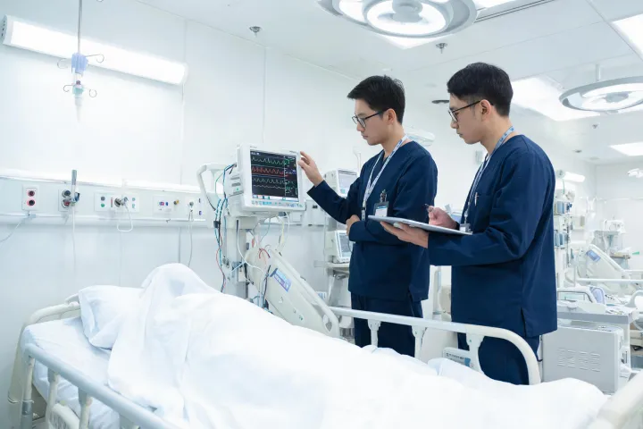 ICU monitoring refresh